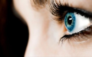 戴美瞳眼睛很痒怎么带，戴美瞳眼睛酸痛流眼泪怎么办